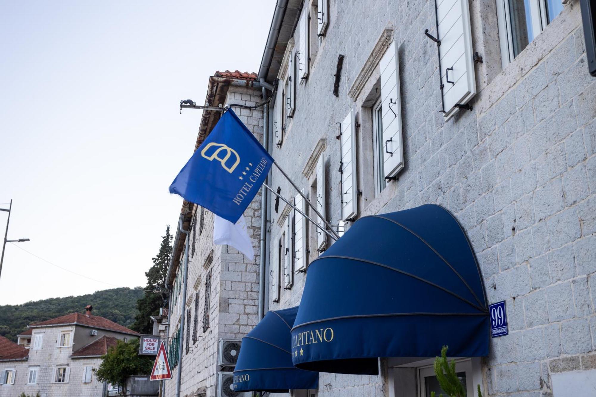 Boutique Hotel Capitano 赫尔采格诺维 外观 照片